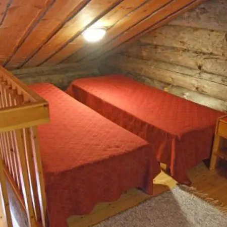 Holiday Metsavuosseli, Kuukkeli B Prázdninový dům Ruka